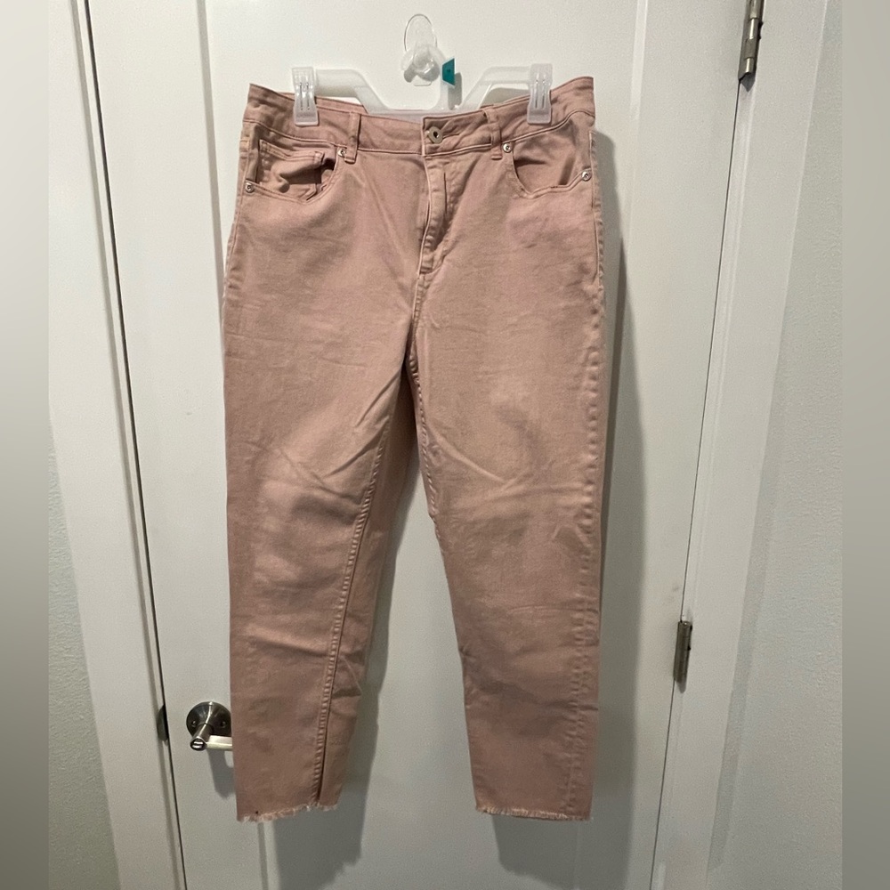 Maurices mauve pants.
